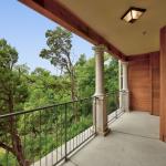 Walnut Park Apartment