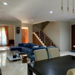 2 Floor house in Compound Pejaten Barat Kemang